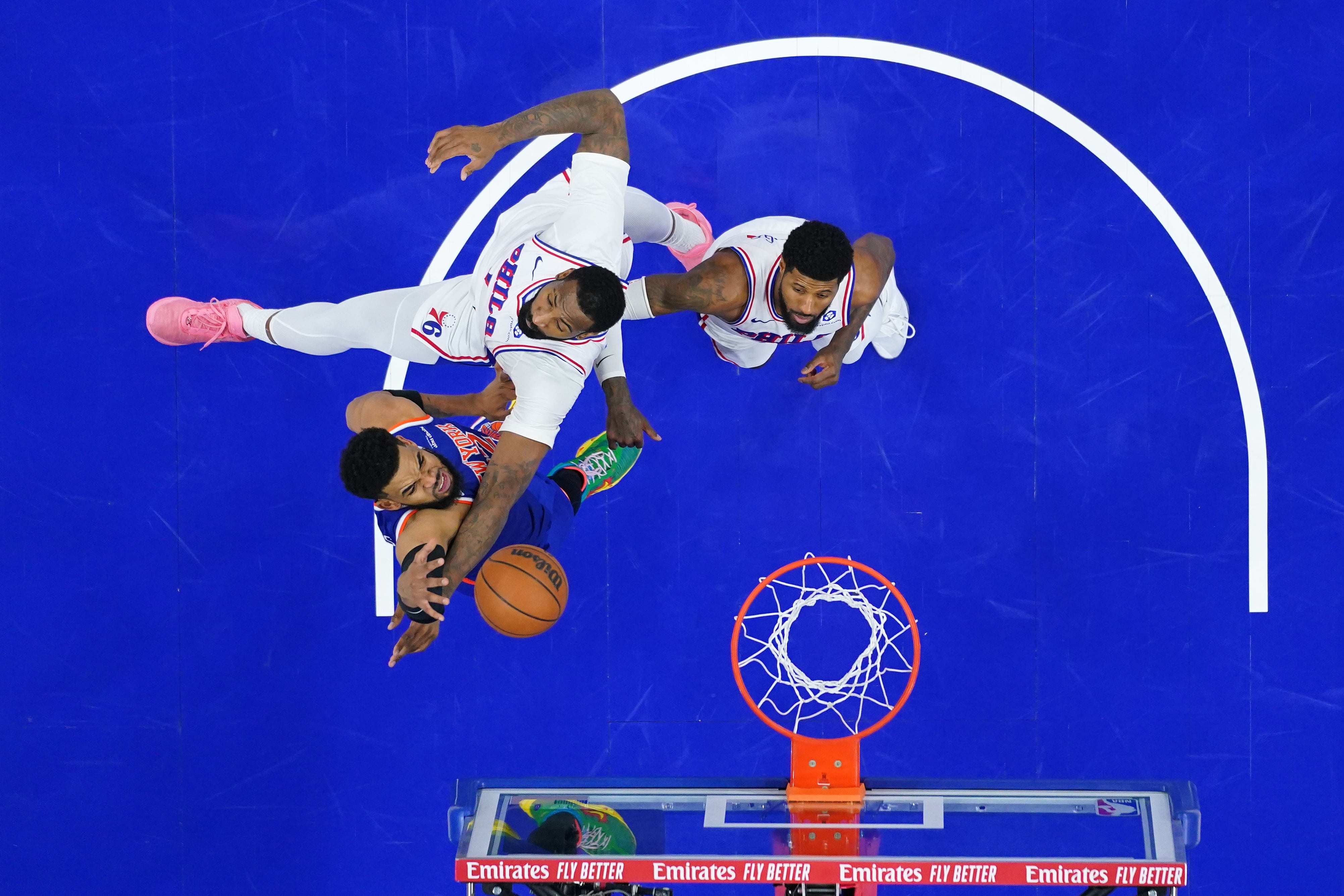 Los Knicks no están para fiestas antes de su gran reválida en la NBA: barren a los Sixers y pelearán por acceder a su primera final desde 1999