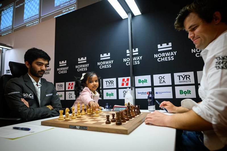 Gukesh derrota a Carlsen por primera vez cuando pensaba en rendirse