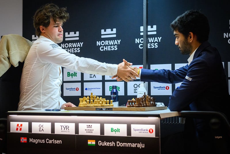 Jóvenes astros retan a Carlsen en ajedrez clásico sin empates aburridos
