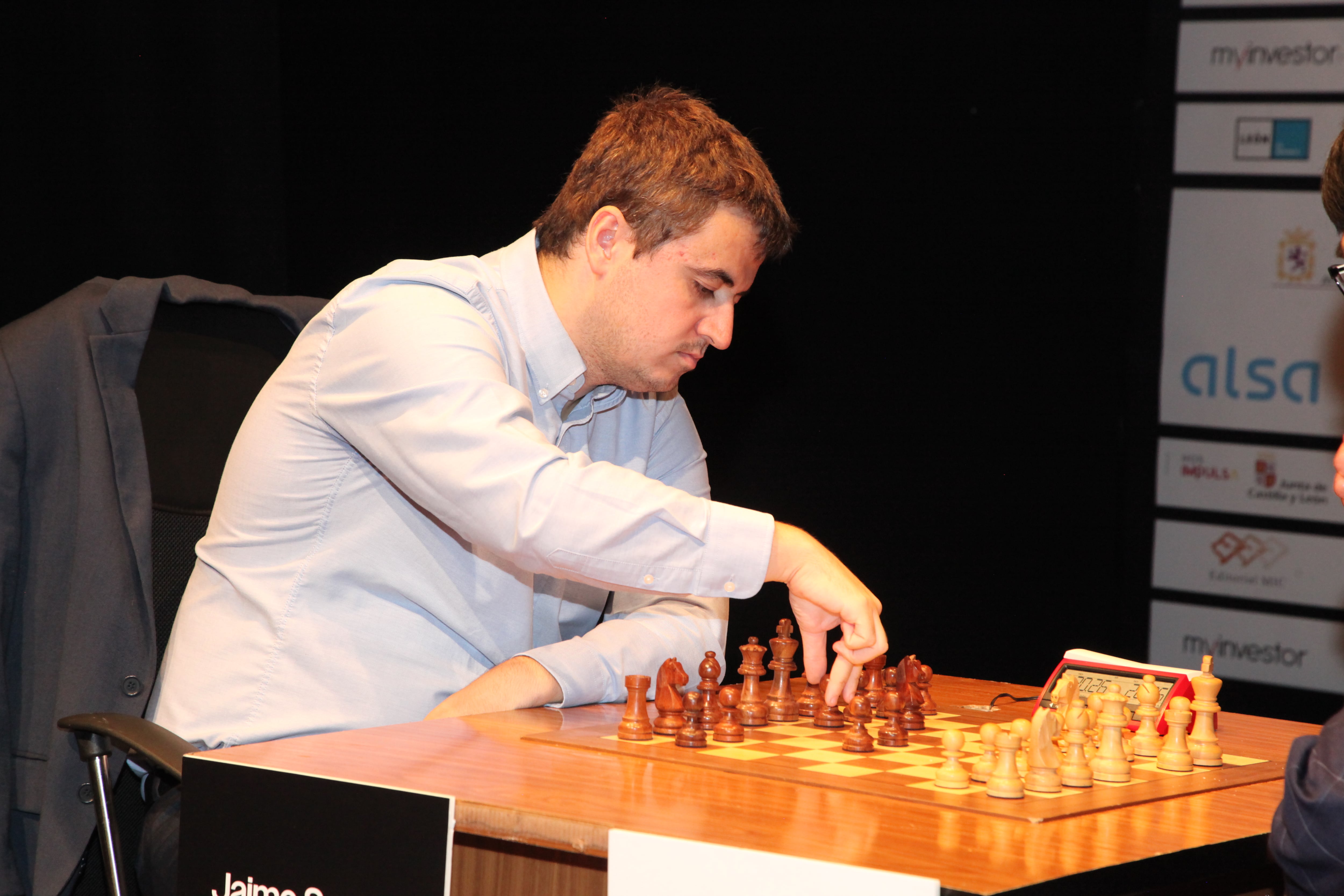 Jaime Santos gana el Magistral de ajedrez Ciudad de León por 2ª vez tras quebrar al rocoso Liem Le