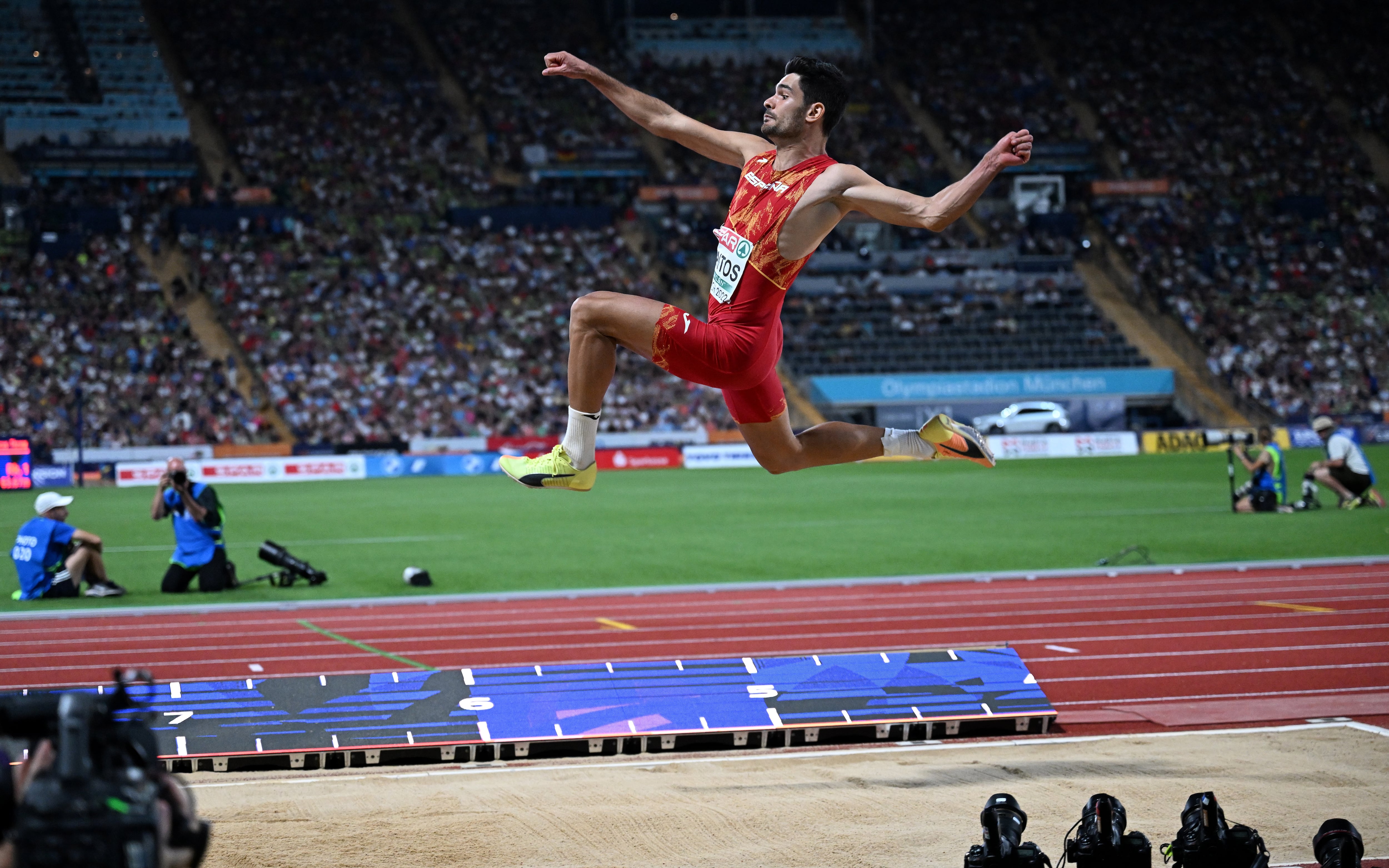 La longitud española brilla espléndida en la reunión de atletismo de Guadalajara