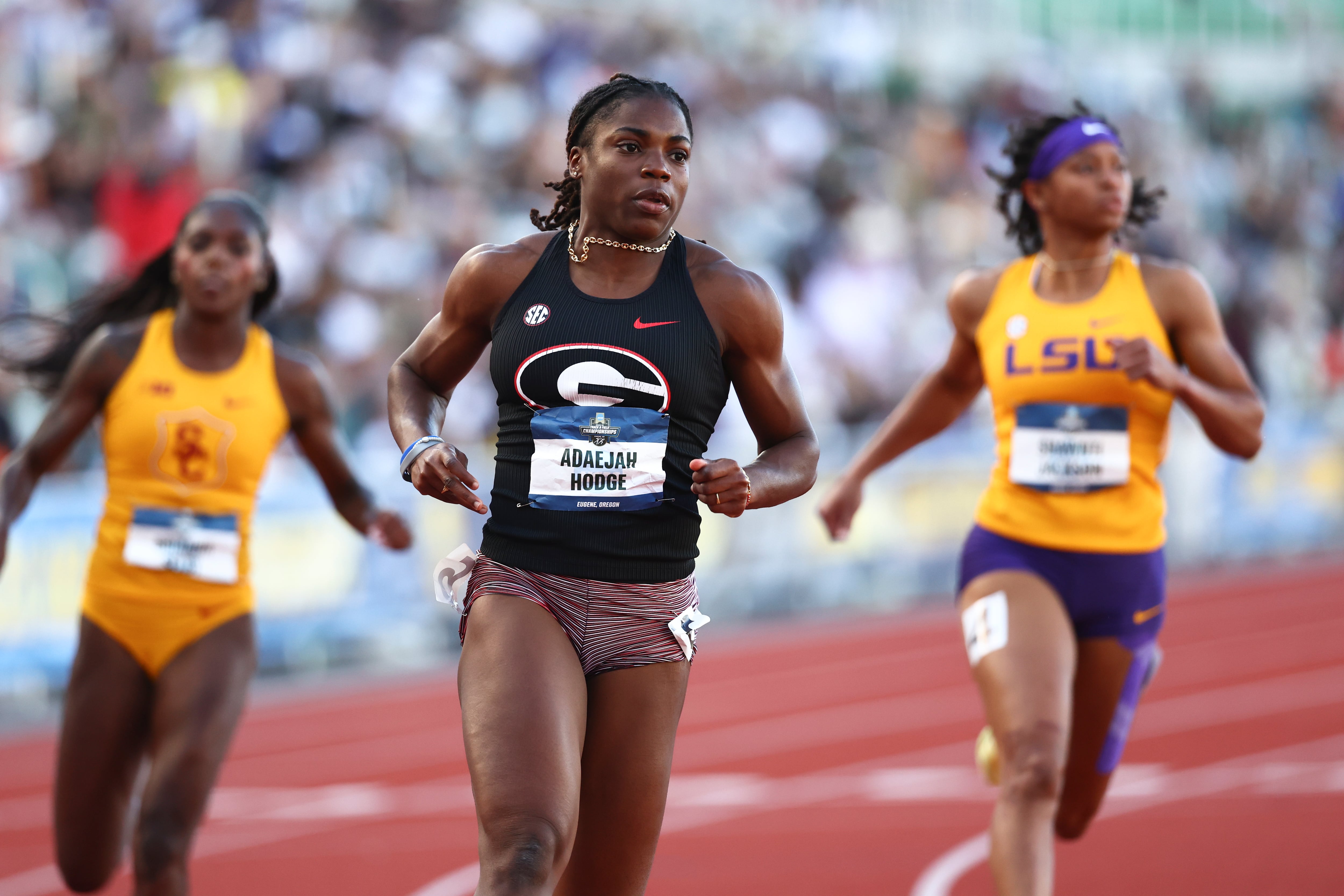 Cumplida en secreto una sanción por dopaje, Adaejah Hodge se convierte en la quinta atleta más rápida de la historia