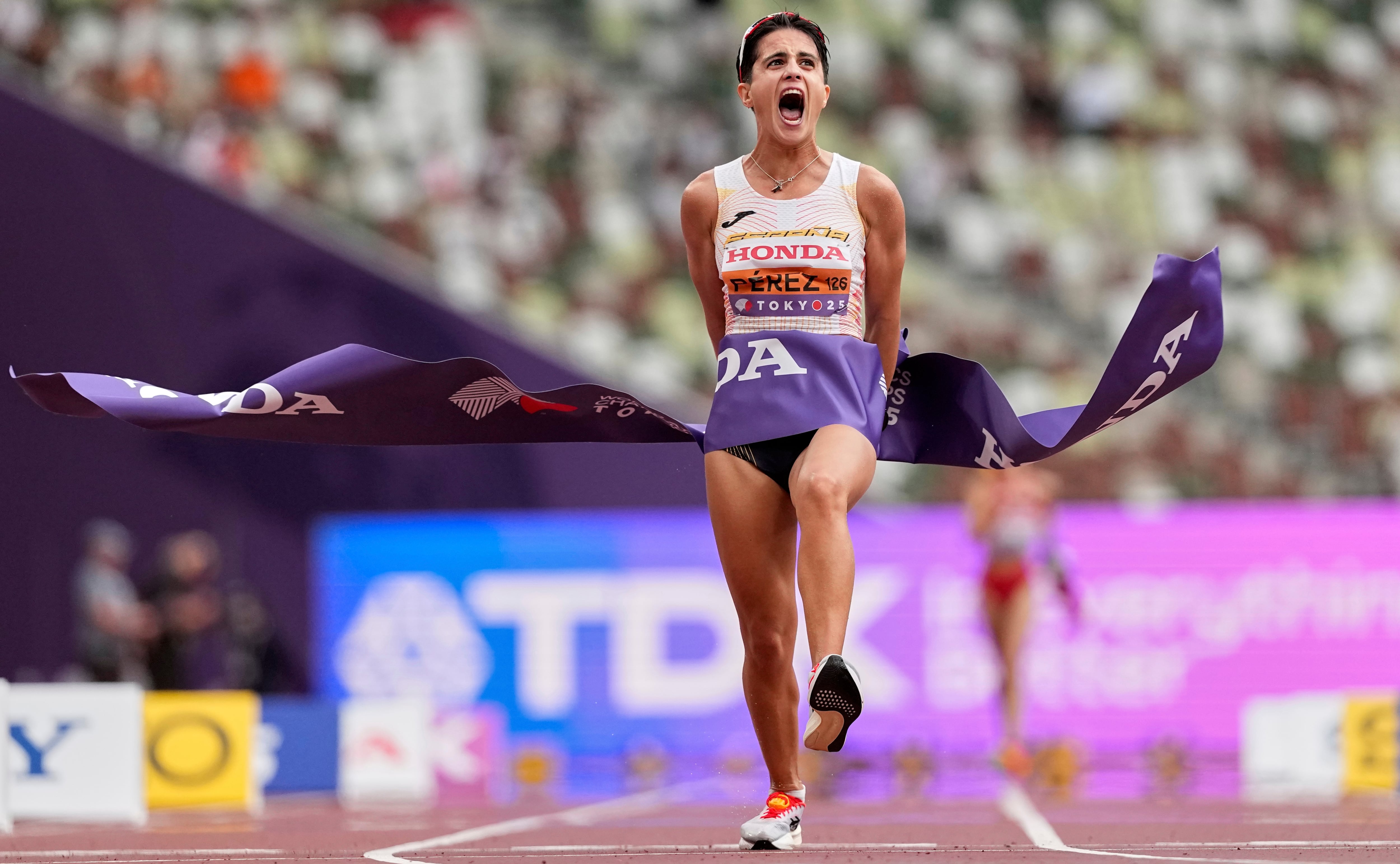 María Pérez logra el doblete en los 20 kilómetros y se convierte en la mejor marchadora de la historia