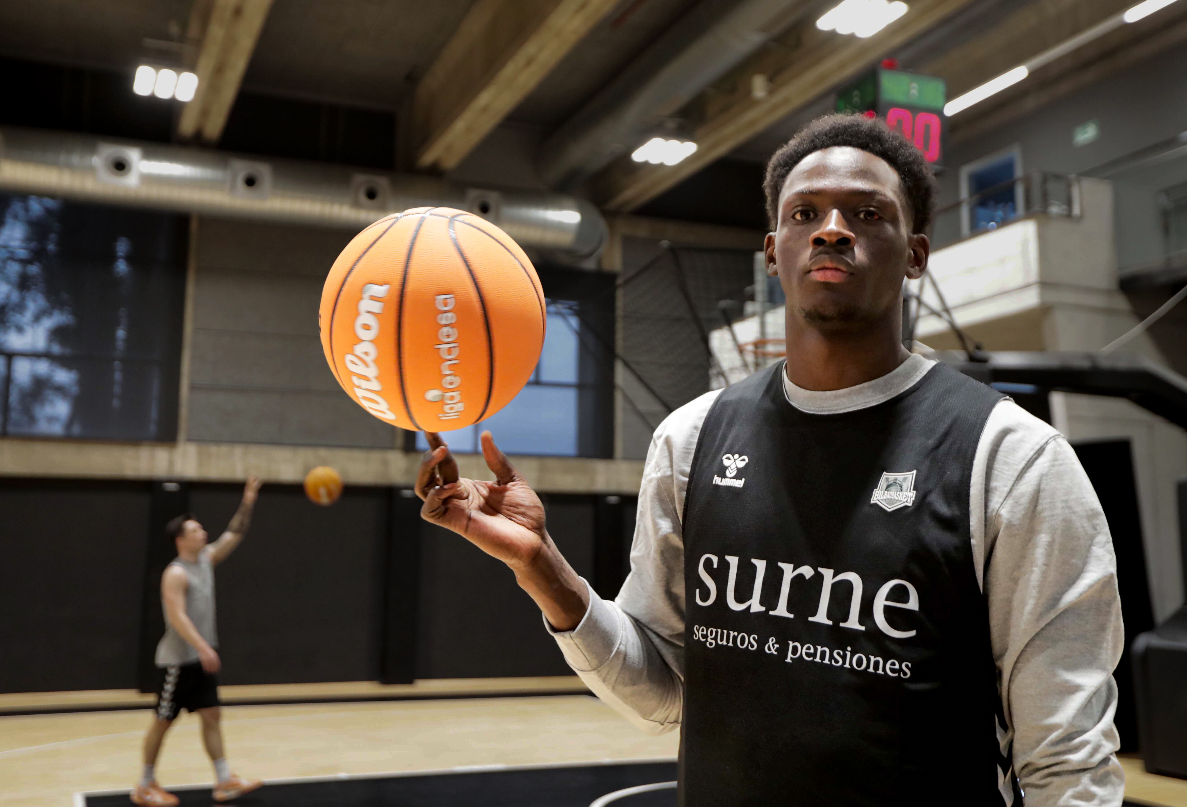 Bassala Bagayoko, el niño que sucedió a Ricky Rubio, vuelve a empezar