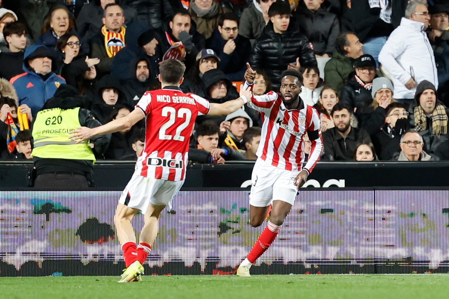 Iñaki Williams renace ante el Valencia y  firma las semifinales de Copa para el Athletic