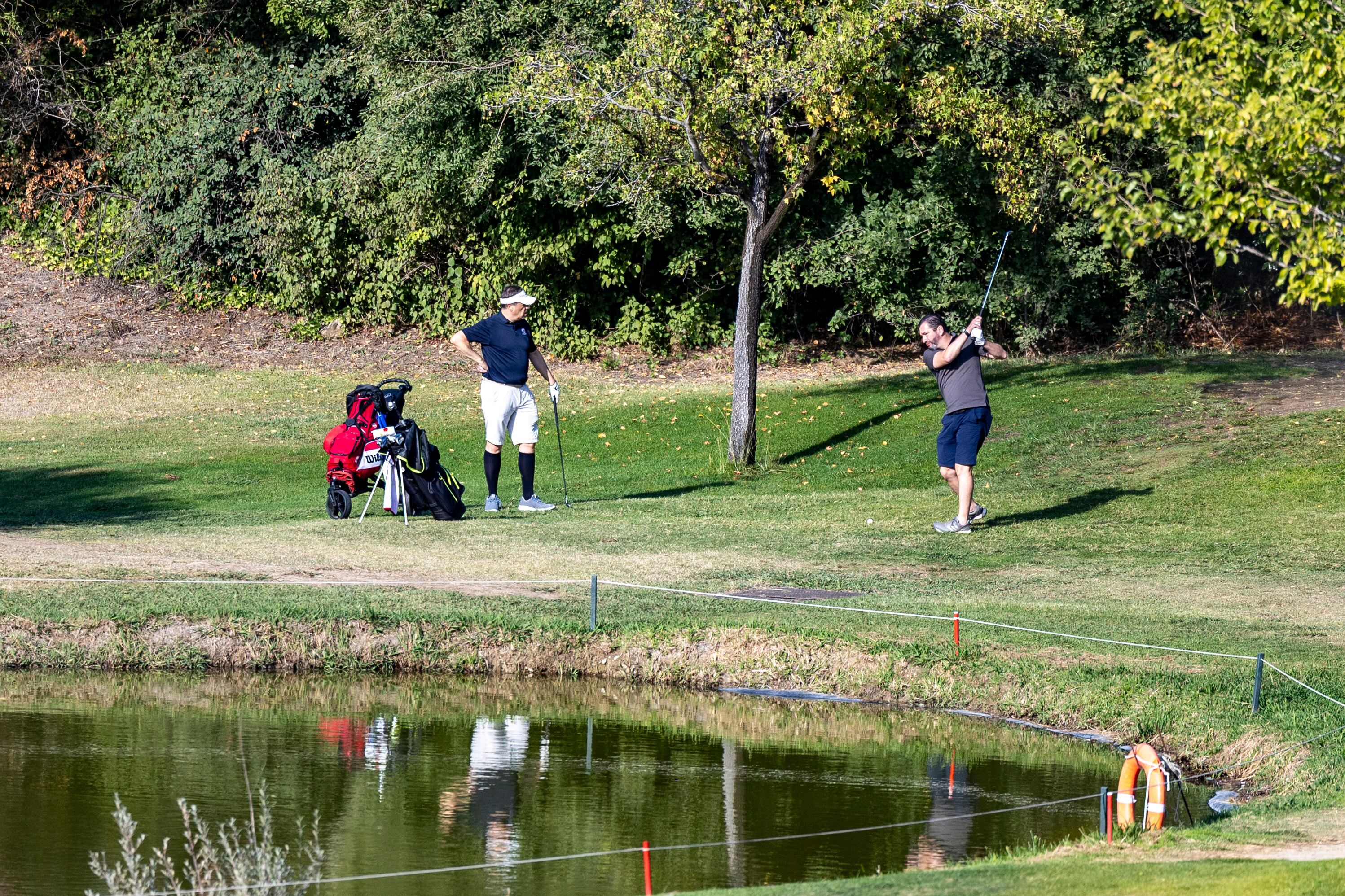 La Fiscalía investiga un campo de golf de La Moraleja por un delito contra el medio ambiente de uso ilegal de agua