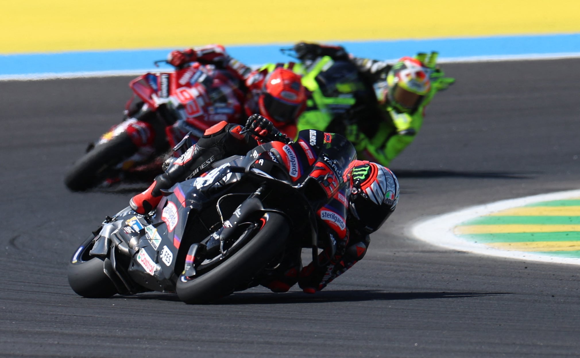 Bezzecchi y Martín ponen a Aprilia por las nubes en el GP de Brasil