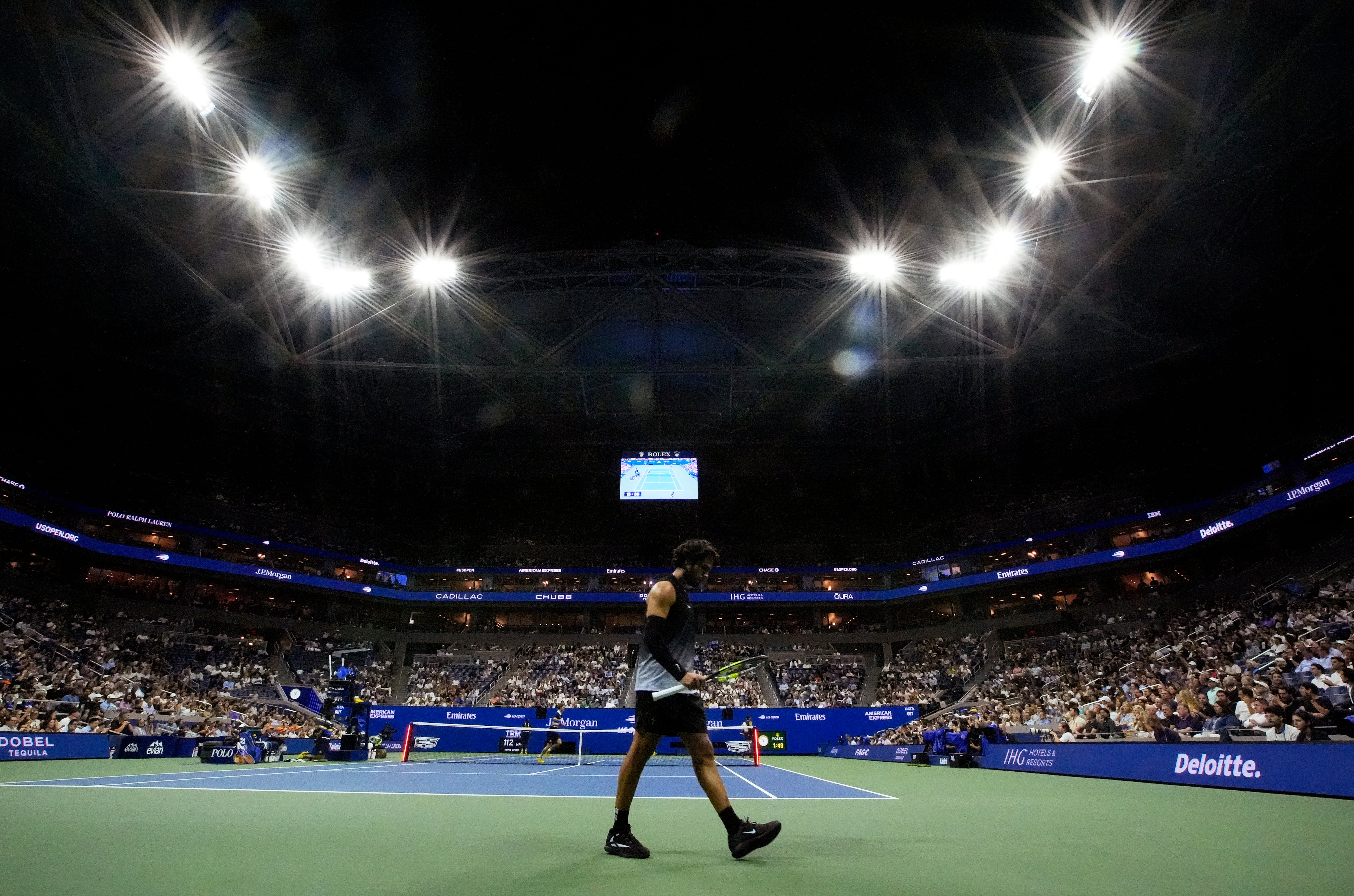 Tenis intempestivo, un absoluto sinsentido